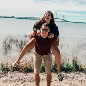 Meet your Posher, Kaylob